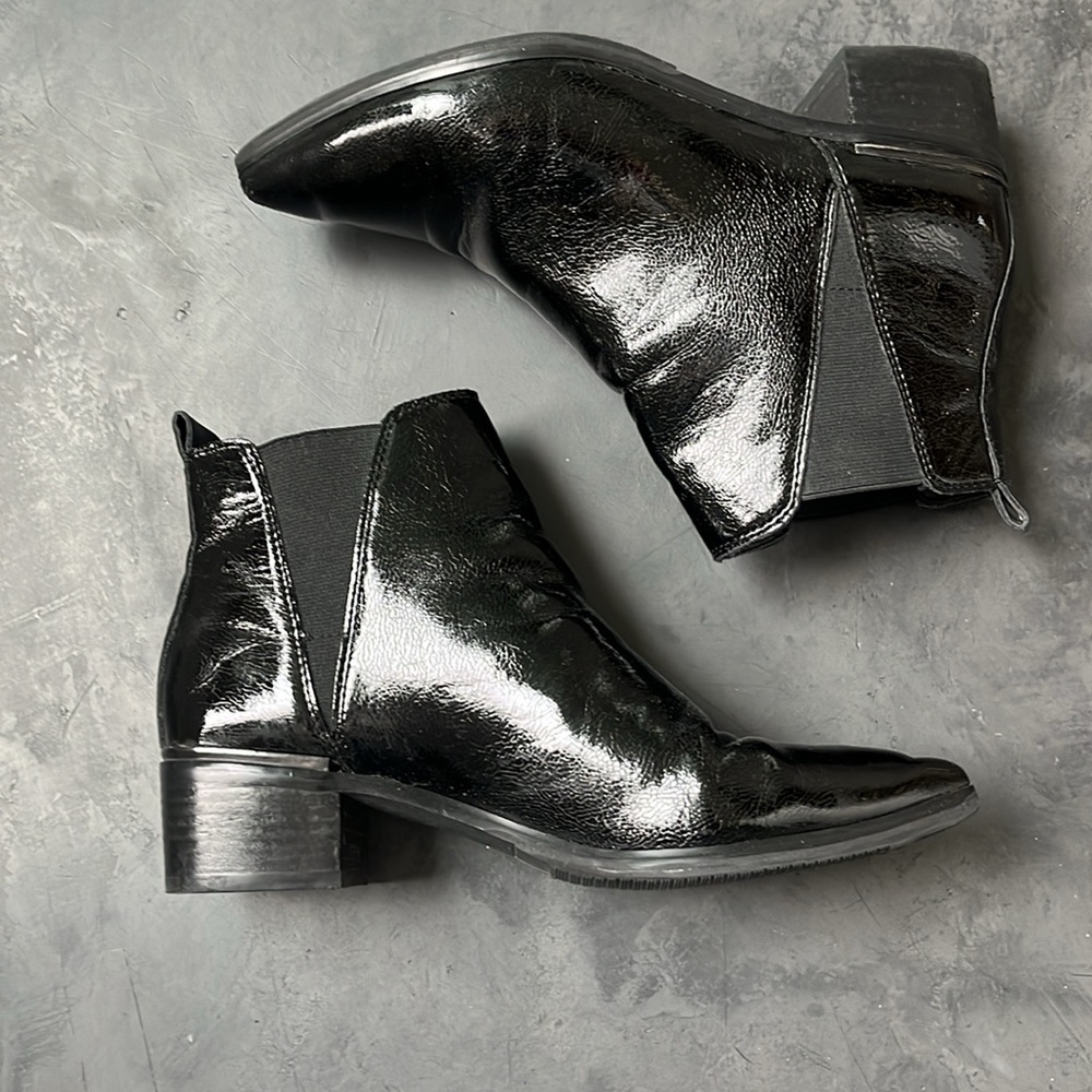 Treasure & Bond Patent Chelsea Boot